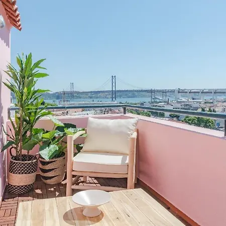 Casa Boma Lisboa - Unique Apartment With Private Balcony And Panoramic Bridge View - Alcantara IV Exterior foto