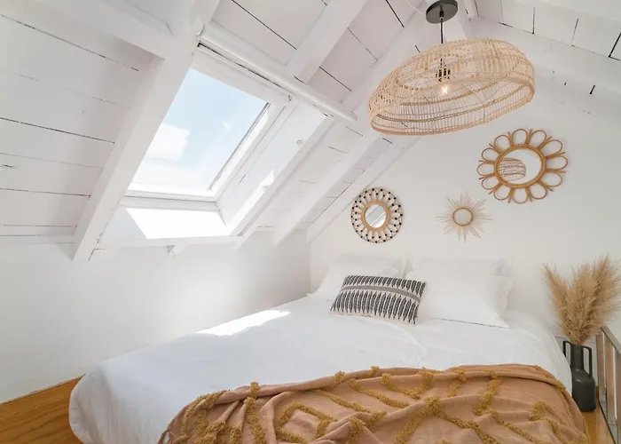 Casa Boma Lisboa - Unique Apartment With Private Balcony And Panoramic Bridge View - Alcantara IV